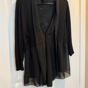 Cable & Gauge Black Sheer Hem Cardigan Size L